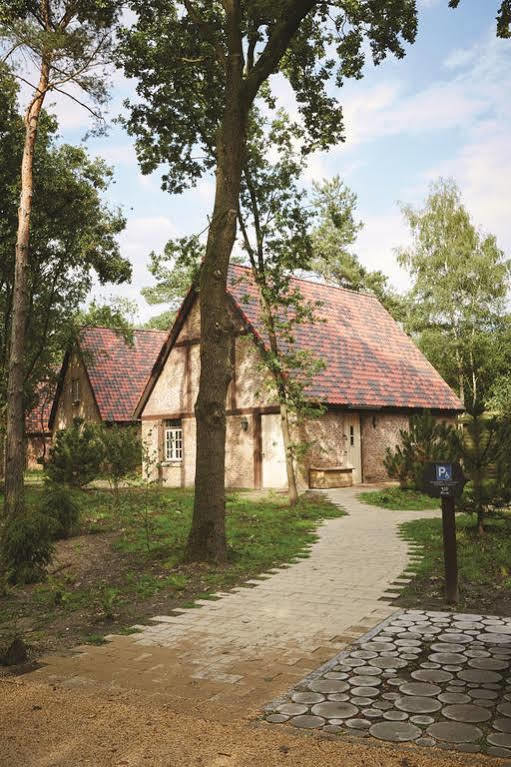 Отель Efteling Bosrijk Каатсхойвел Экстерьер фото